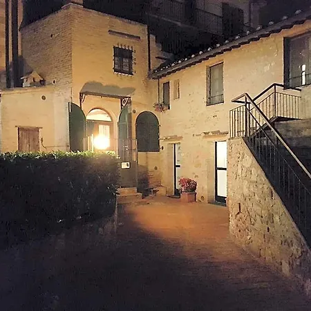 住宿加早餐酒店 伊尔波佐迪圣安德烈亚住宿加早餐旅馆 3*