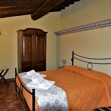 Il Pozzo Di Sant'andrea Siena