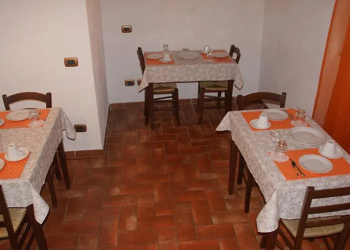 Oda ve Kahvaltı Il Pozzo Di Sant'andrea 3*